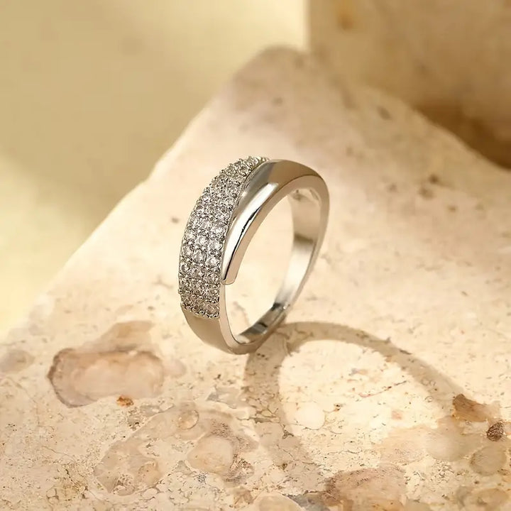 Nila Luxe Prsten