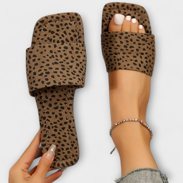 Natikače s leopard uzorkom